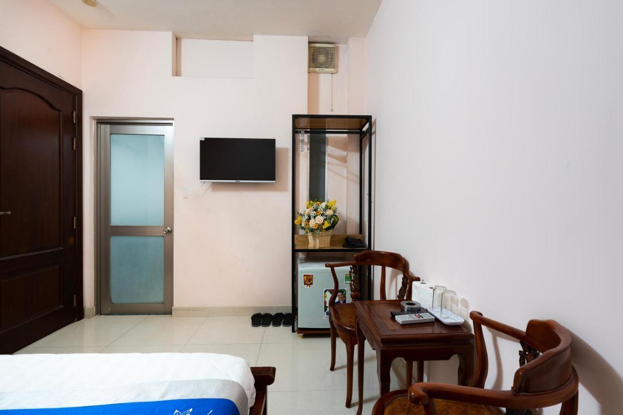 Khách sạn Khach San Loc Phat *